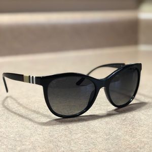 Burberry sunglasses